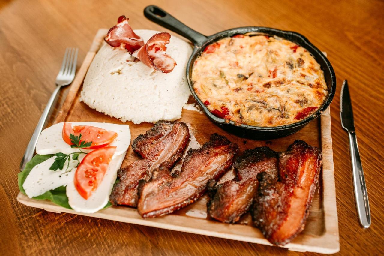 Restoran Sa Prenocistem Gornjak Krepoljin Ngoại thất bức ảnh